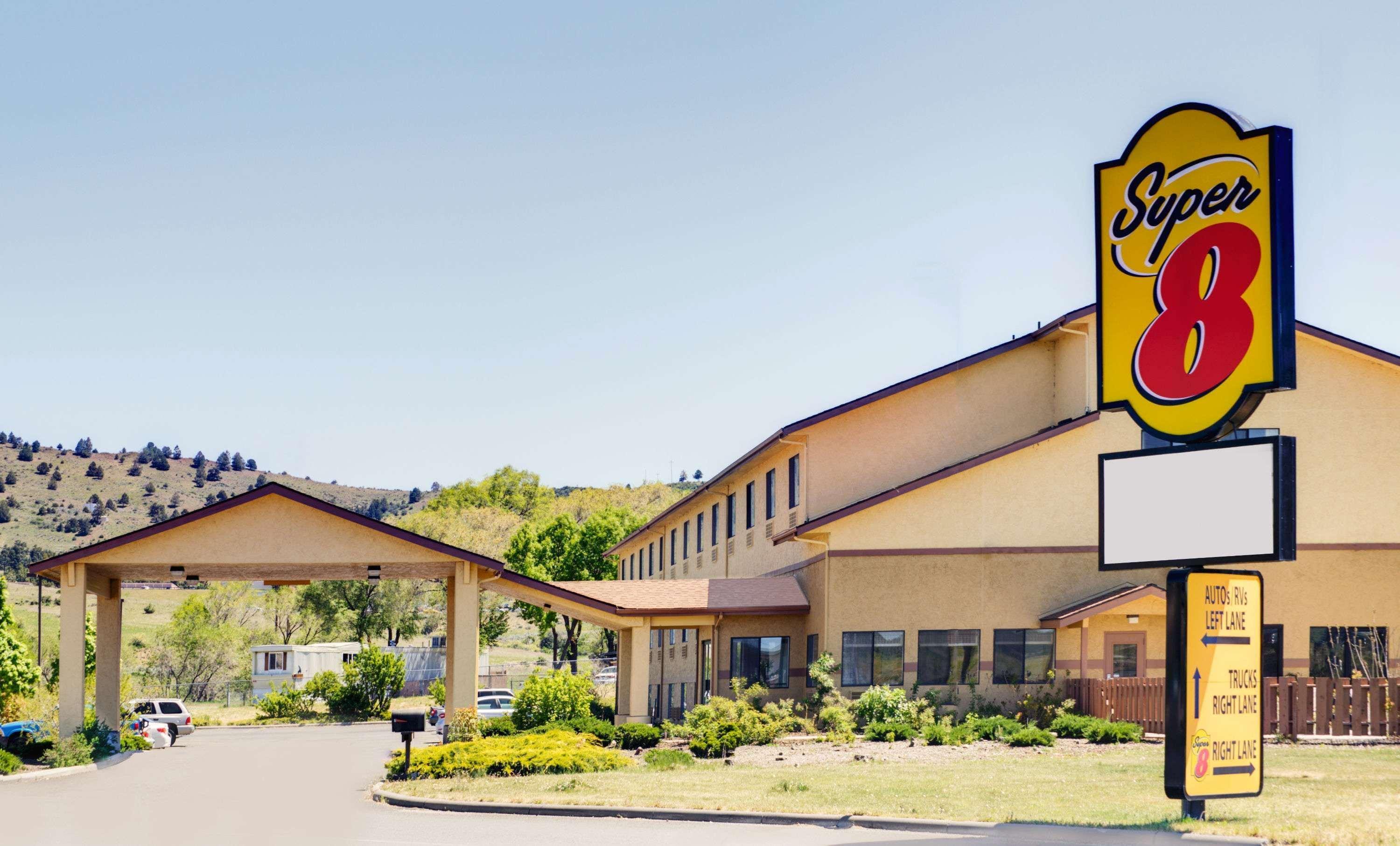 Super 8 By Wyndham Klamath Falls Exterior foto